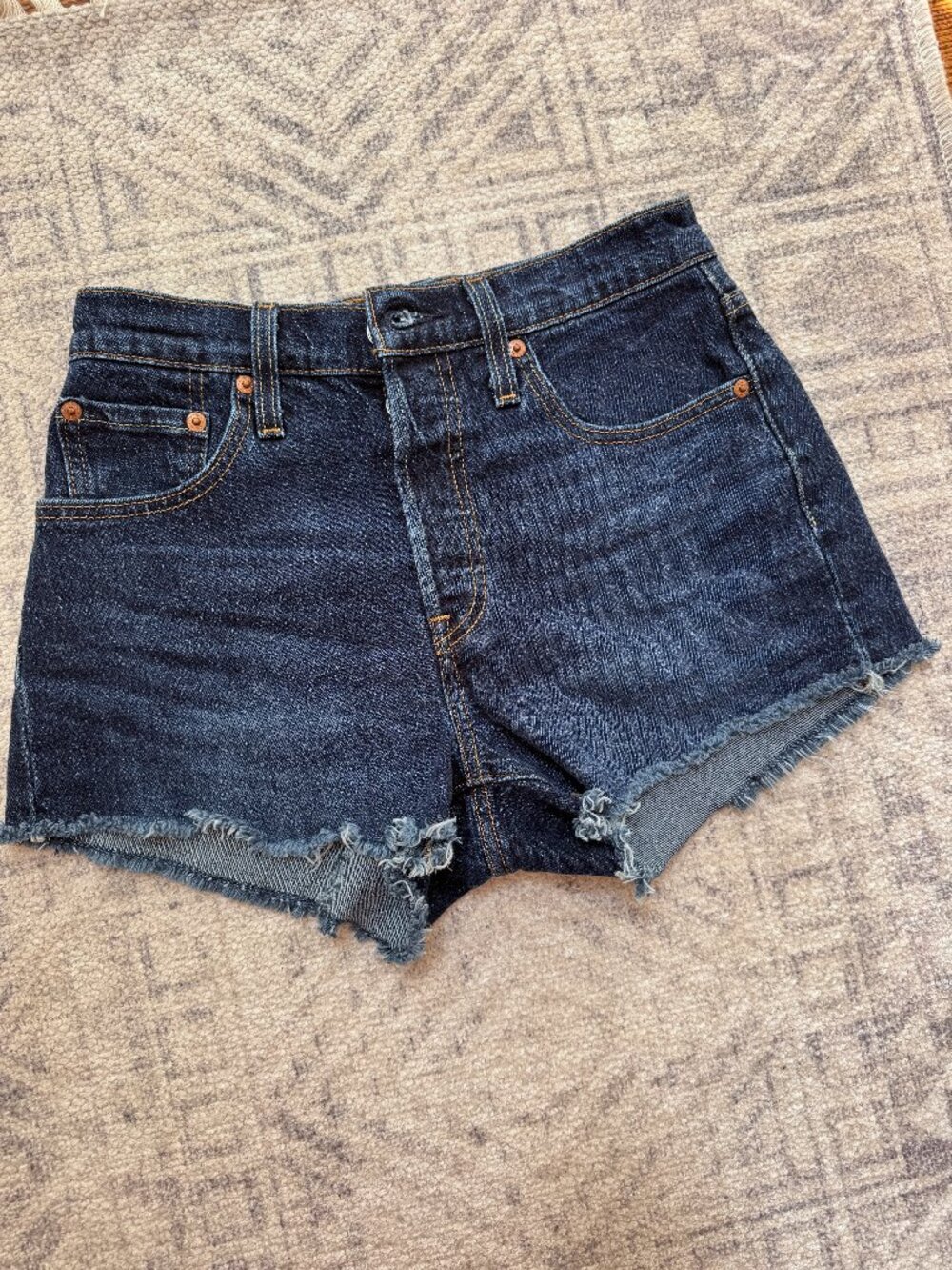 Levi's 501 Blue Denim Shorts - Size 25